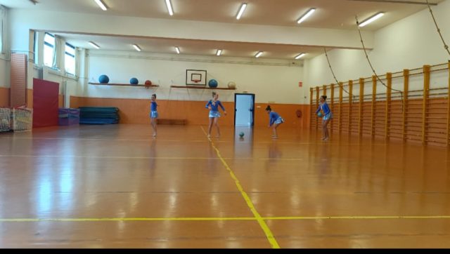 DESPEDIMOS GIMNASIA RÍTMICA CON LA EXHIBICIÓN DE FIN DE CURSO